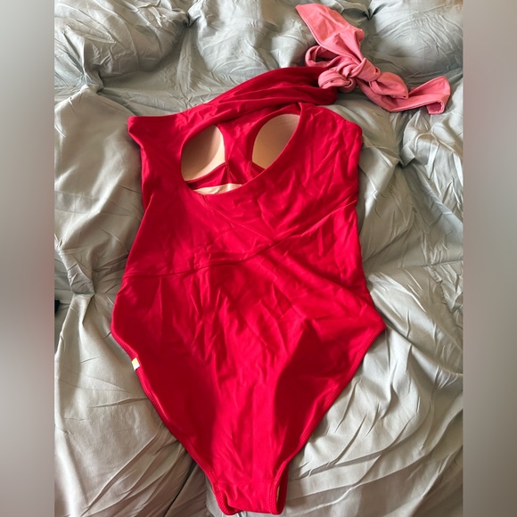 Stylish Red One Piece with pink bow - Picture 2 of 4